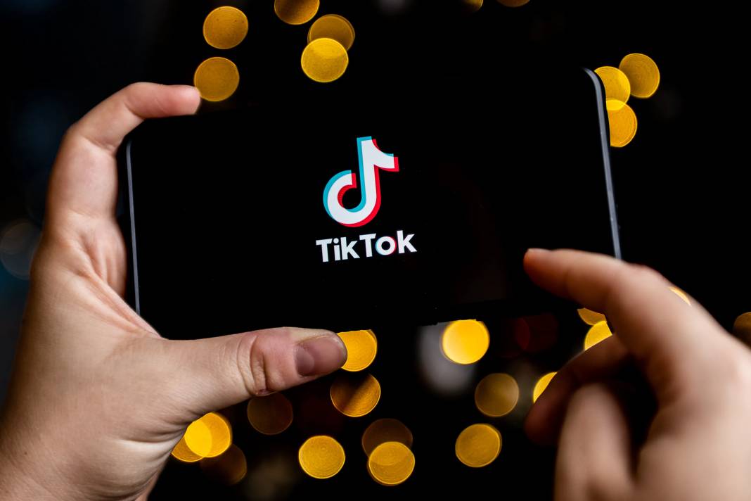 Sosyal medya devi TikTok'a büyük darbe: Yasaklanması için harekete geçildi! 7